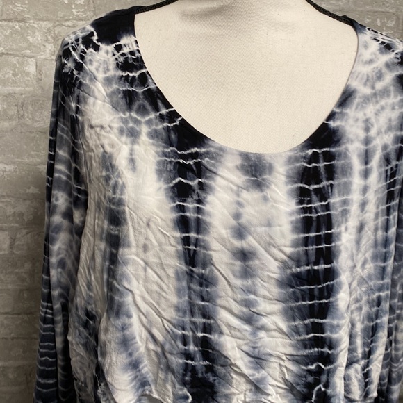 Impulse California blue & white tie dye tunic shirt - Picture 3 of 14